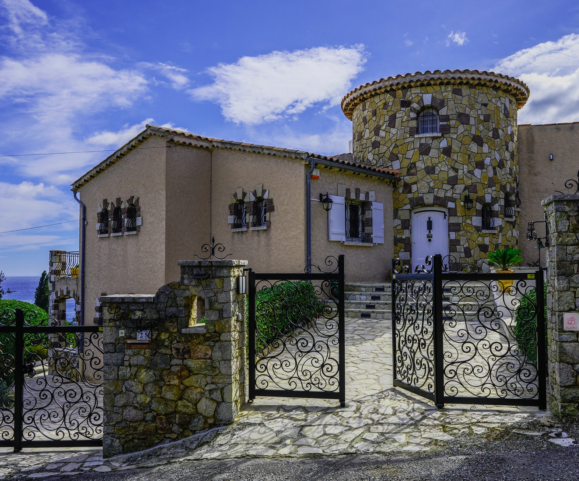 Outdoor images of Villa Confalonieri